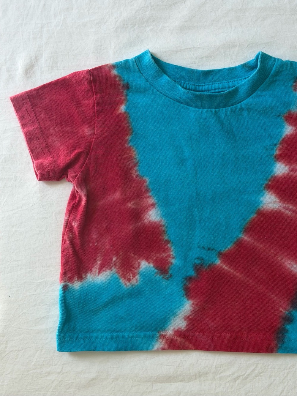 Rabbit Skins Toddler Size 2 Blue Pink Tie Dye T-Shirt